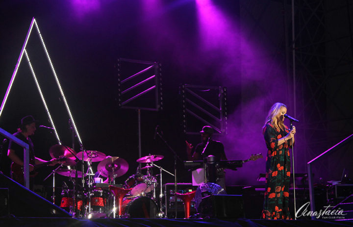  Anastacia in Tour 